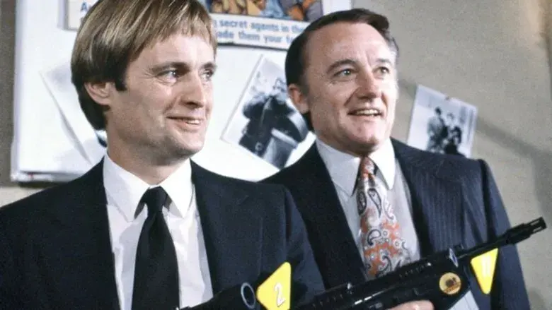 El Regreso de Napoleón Solo - Fondo