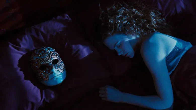 Eyes Wide Shut - Fondo