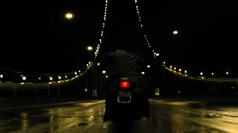 Freaky Tales - Fondo