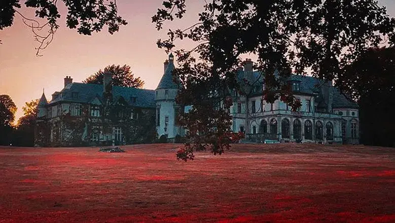 Dark Shadows - Fondo