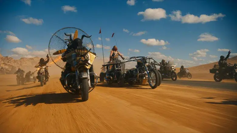 Furiosa: De la saga Mad Max - Fondo