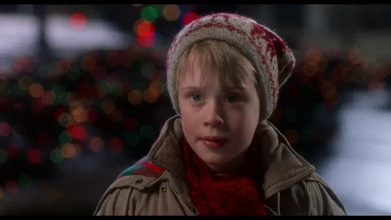 Solo en casa - Fondo