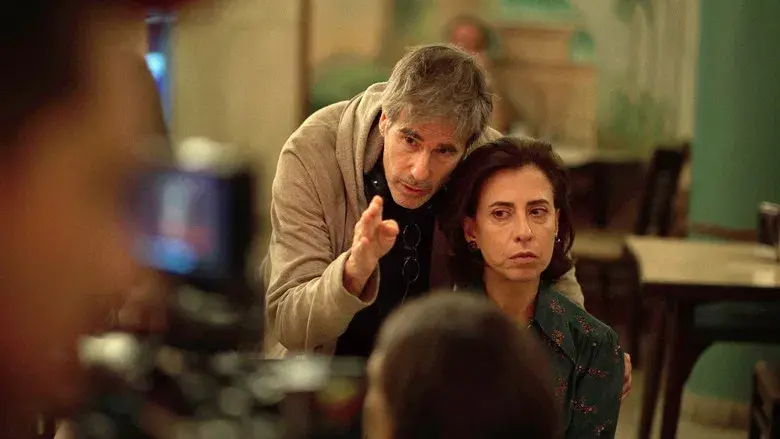 Aún estoy aquí - Fondo