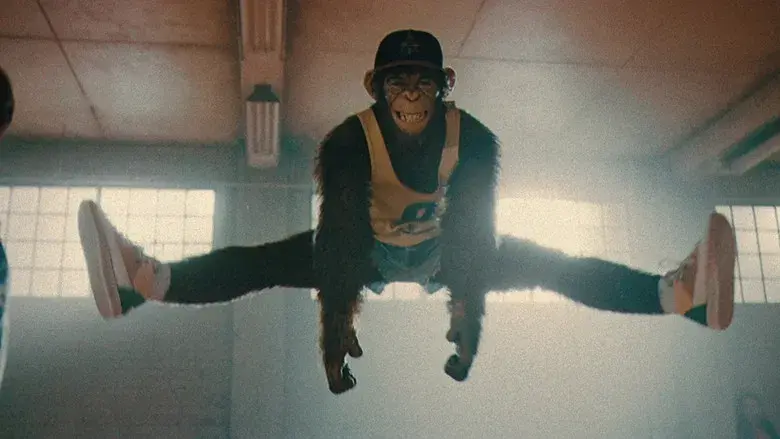 Better Man: La historia de Robbie Williams - Fondo