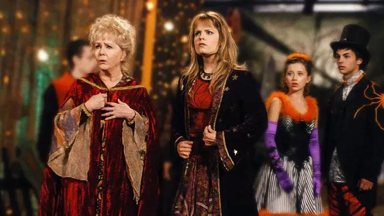 Halloweentown 3: Academia de brujas - Fondo