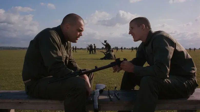 La chaqueta metálica - Fondo