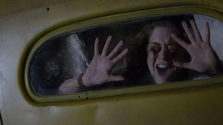 Camino sangriento 5: Linaje caníbal - Fondo