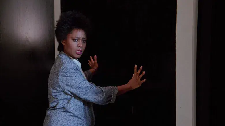 Los fantasmas atacan al jefe - Fondo