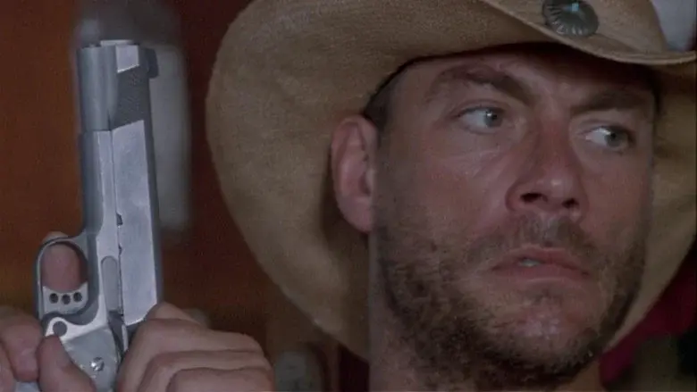 Van Damme's Inferno - Fondo