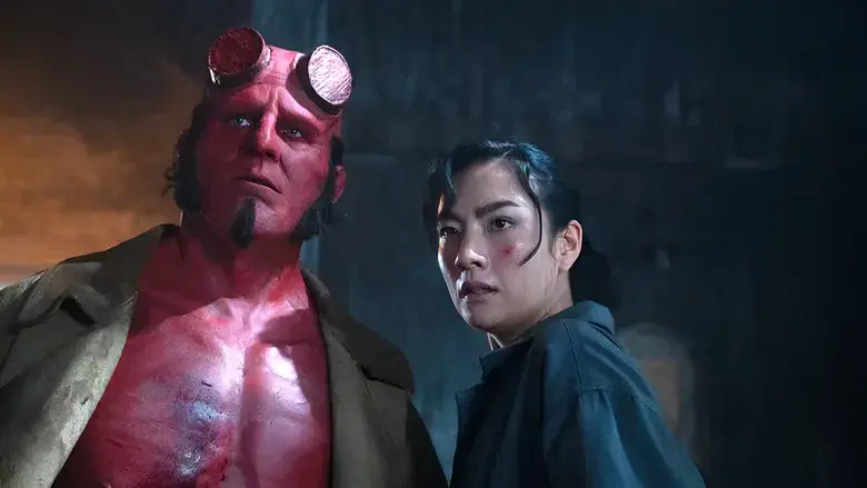 Hellboy: El Hombre Retorcido - Fondo
