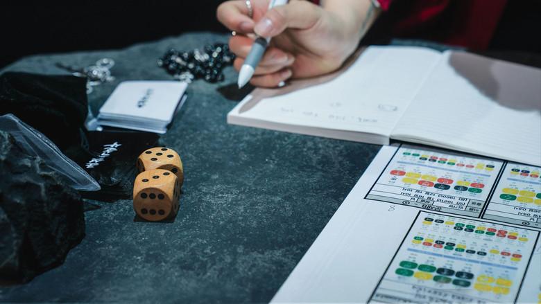 Batalla de adivinos - Fondo