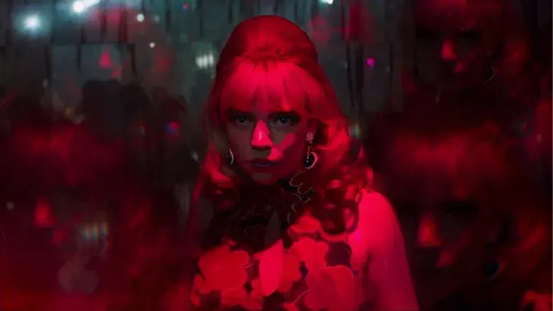 Última noche en el Soho - Fondo