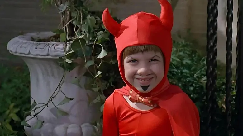 Este chico es un demonio - Fondo