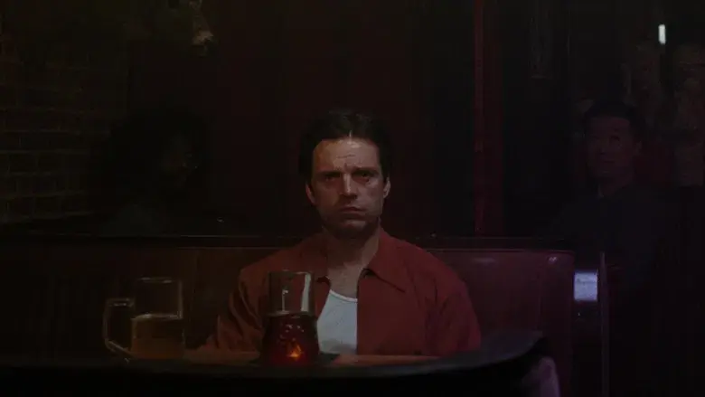 Un hombre diferente - Fondo