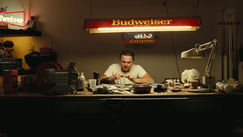 Una batalla tras otra - Fondo