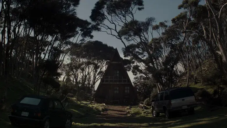 Posesión infernal: El despertar - Fondo