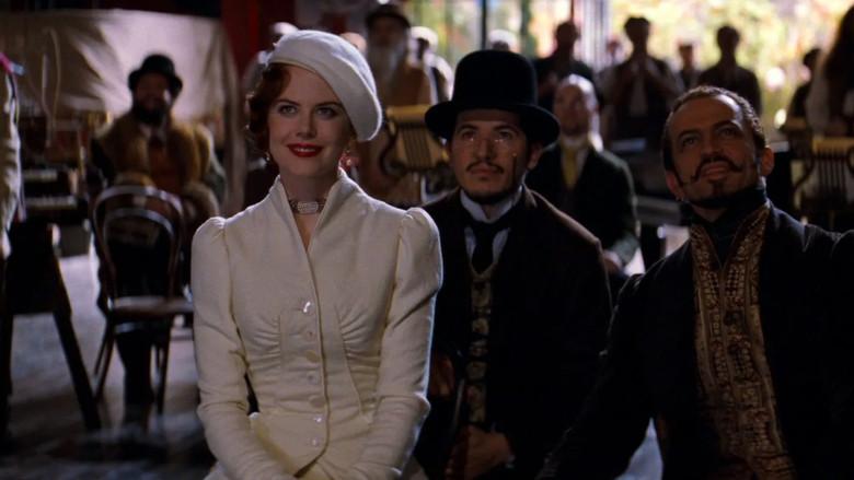 Moulin Rouge - Fondo