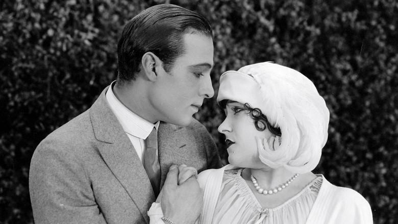 Más fuertes que su amor - Fondo