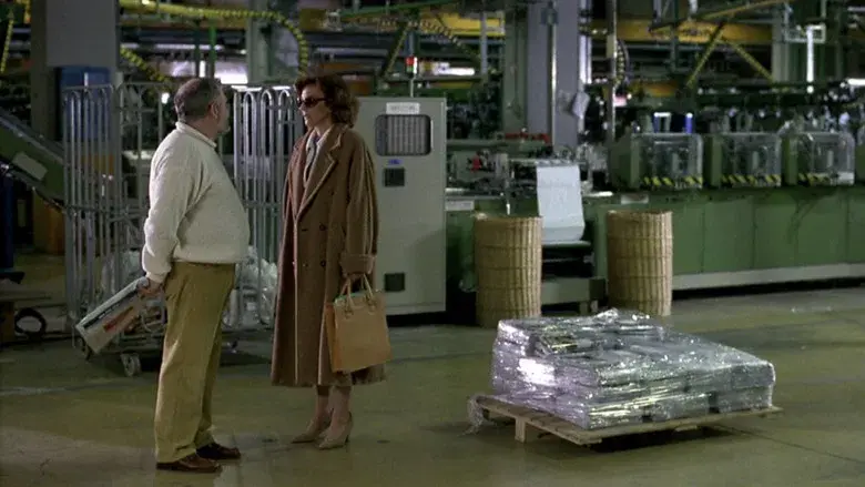 La flor de mi secreto - Fondo