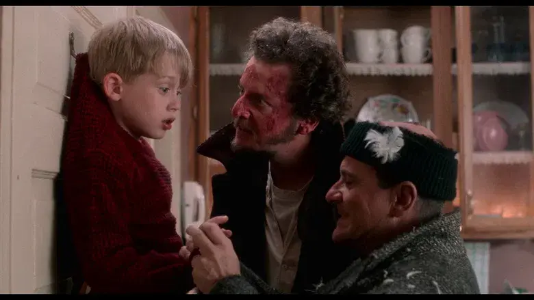 Solo en casa - Fondo