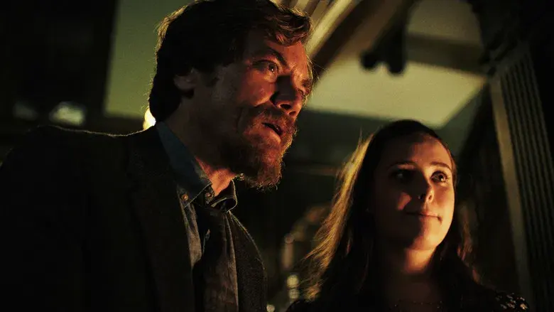 Puñales por la espalda - Fondo