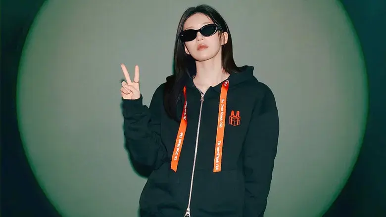 마니또 클럽 - Fondo