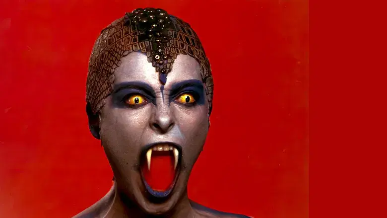 La guarida del gusano blanco - Fondo