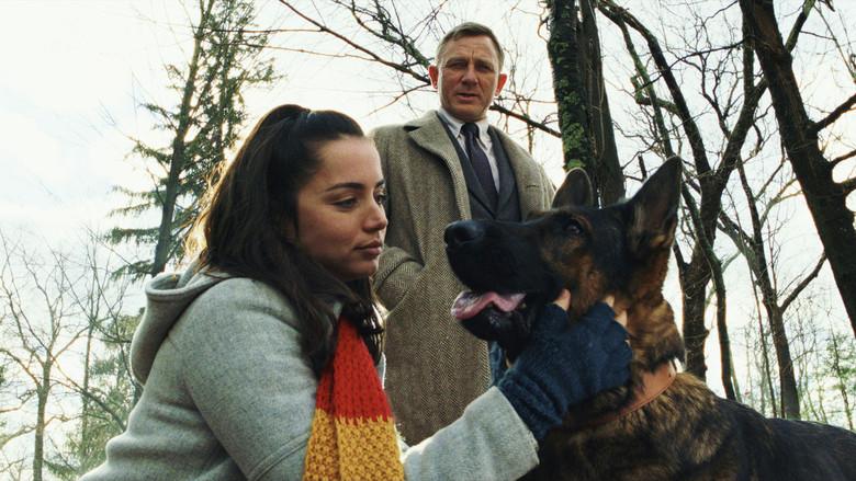 Puñales por la espalda - Fondo