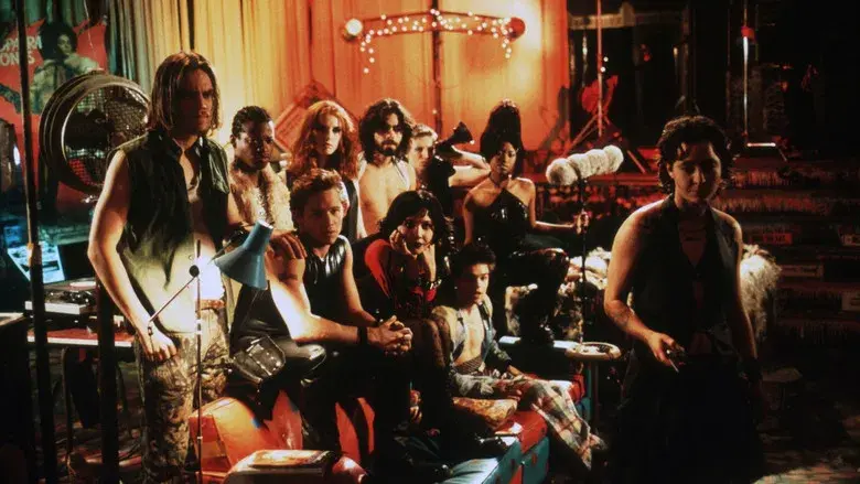 Cecil B. Demente - Fondo