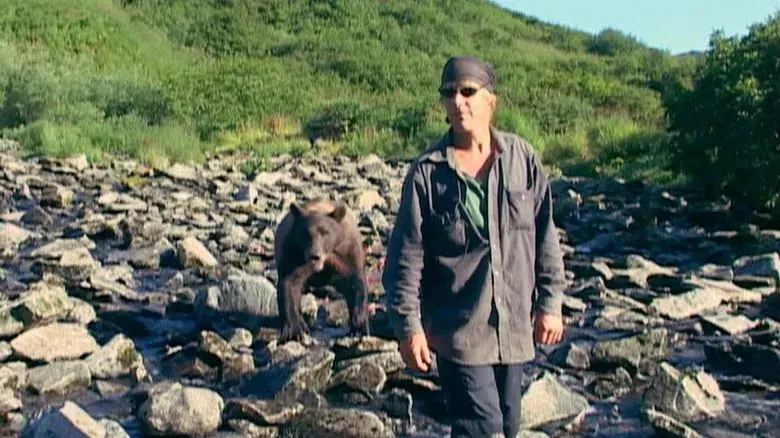 Grizzly Man - Fondo