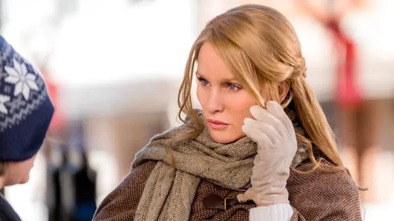 Destinos entrelazados - Fondo