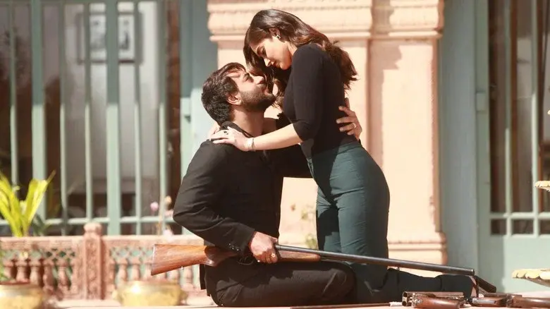 Baadshaho - Fondo
