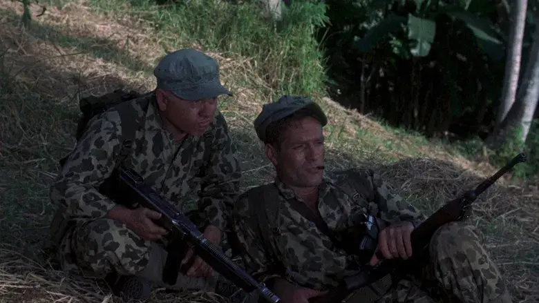 Emboscada en la bahía - Fondo