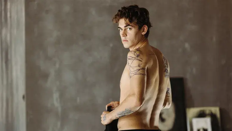 After: Aquí acaba todo - Fondo