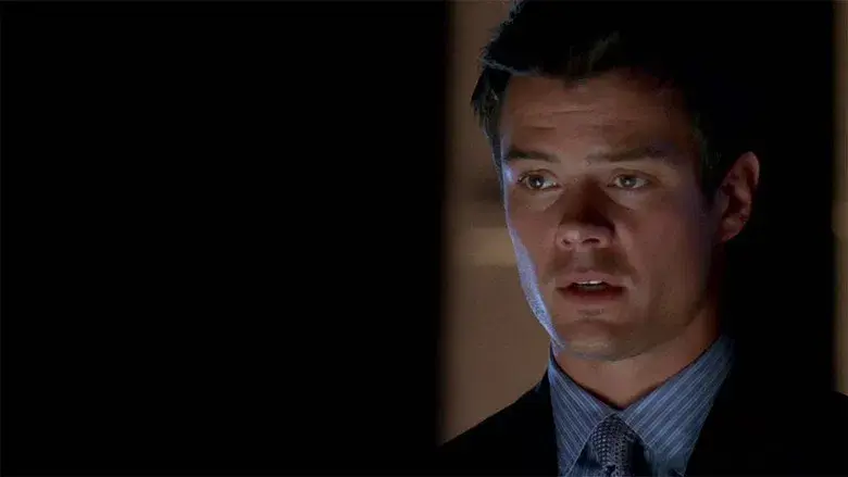 Llamativo, bello y azul