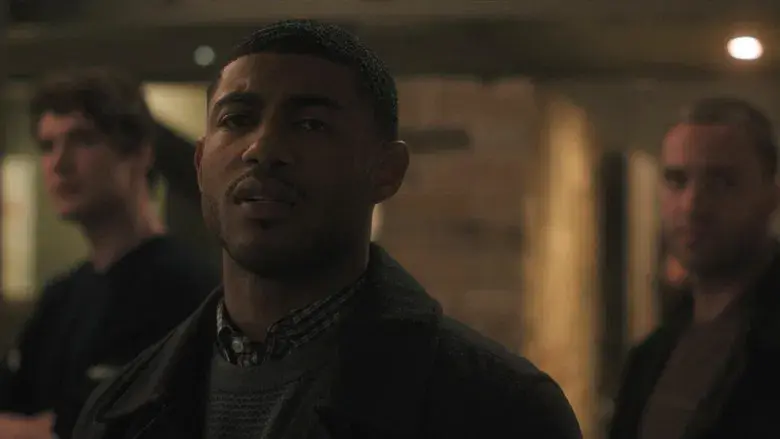 Mientras me subo a tu espalda, prometo no picarte