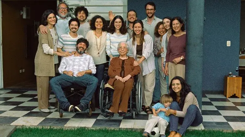 Aún estoy aquí - Fondo