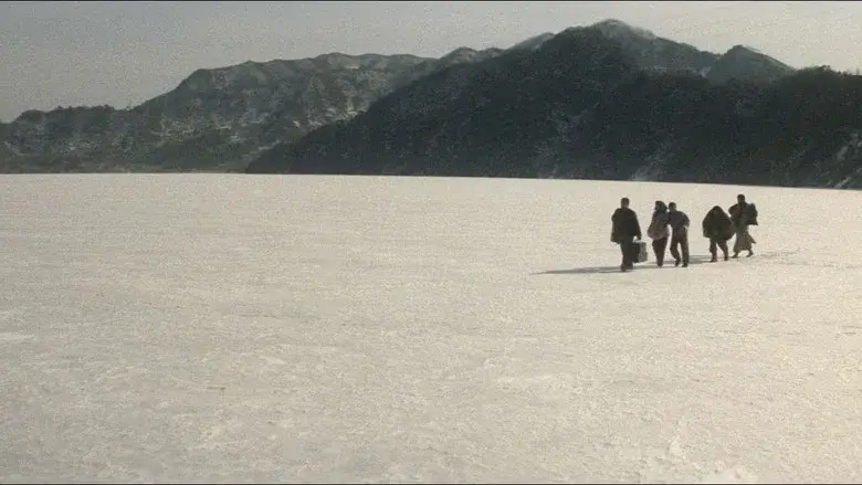 El contraataque - Fondo