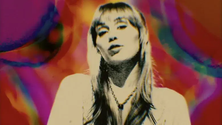 Dos chicas a la fuga - Fondo