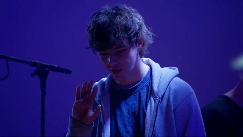 Next to Normal - Fondo