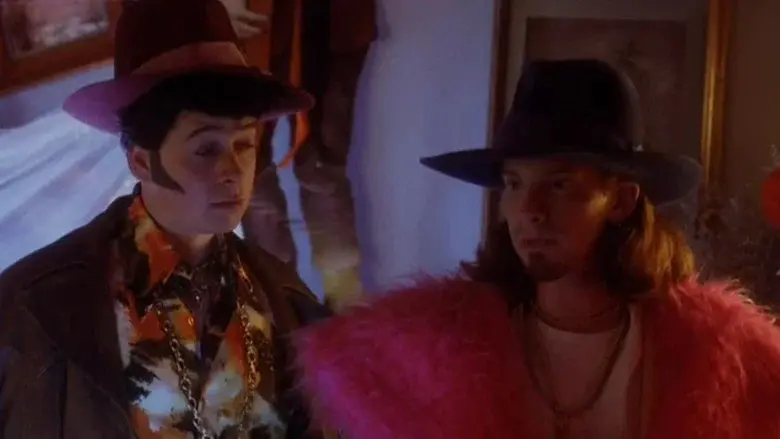 The Day My Parents Ran Away - Fondo