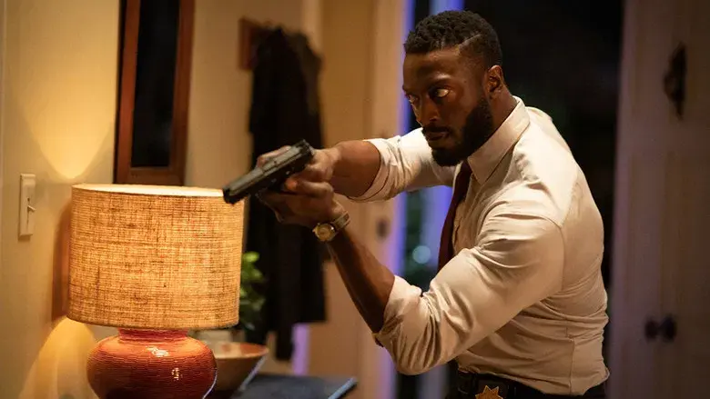 El hombre invisible - Fondo