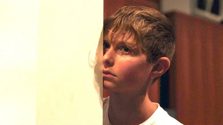 Before the Sun Explodes - Fondo