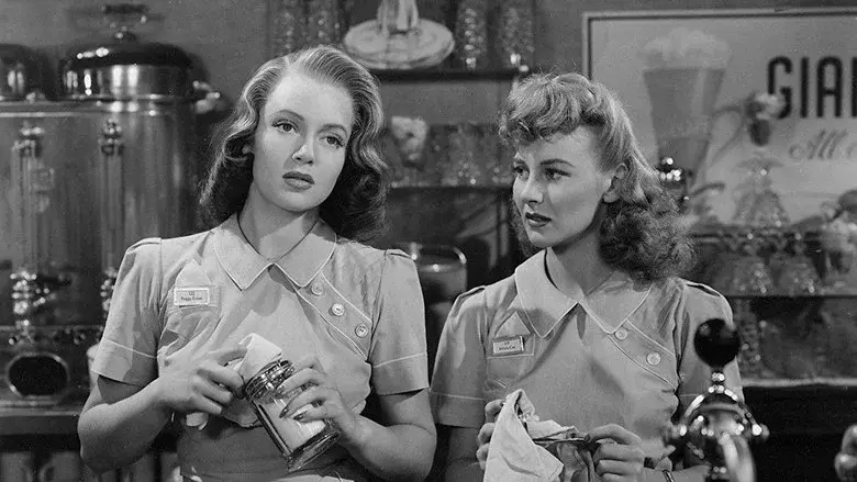 Slightly Dangerous - Fondo