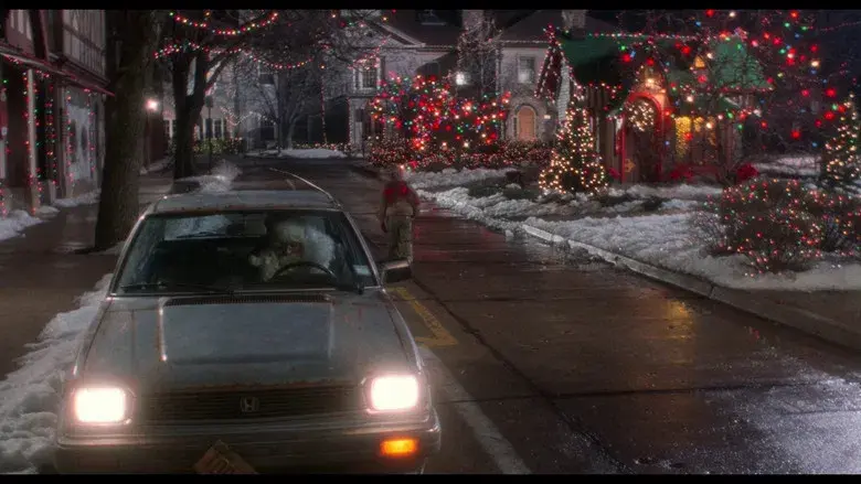 Solo en casa - Fondo