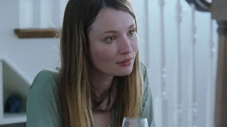 Golden Exits - Fondo