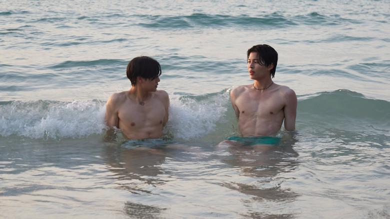 Never Let Me Go - Fondo