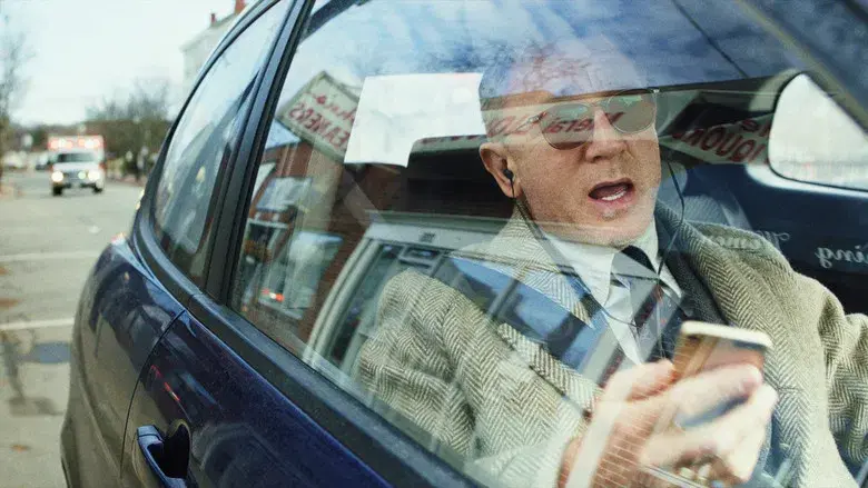 Puñales por la espalda - Fondo