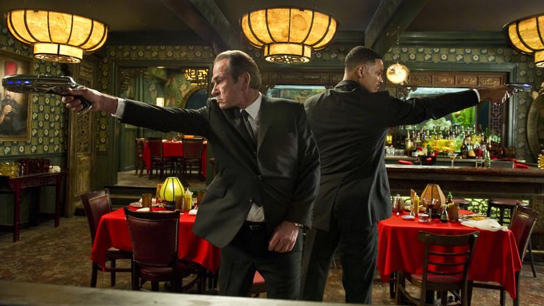 Men in Black 3 - Fondo