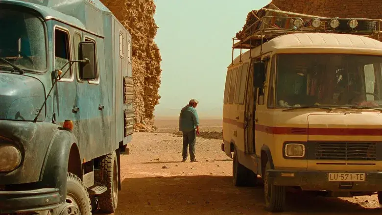 Sirat: Trance en el desierto - Fondo